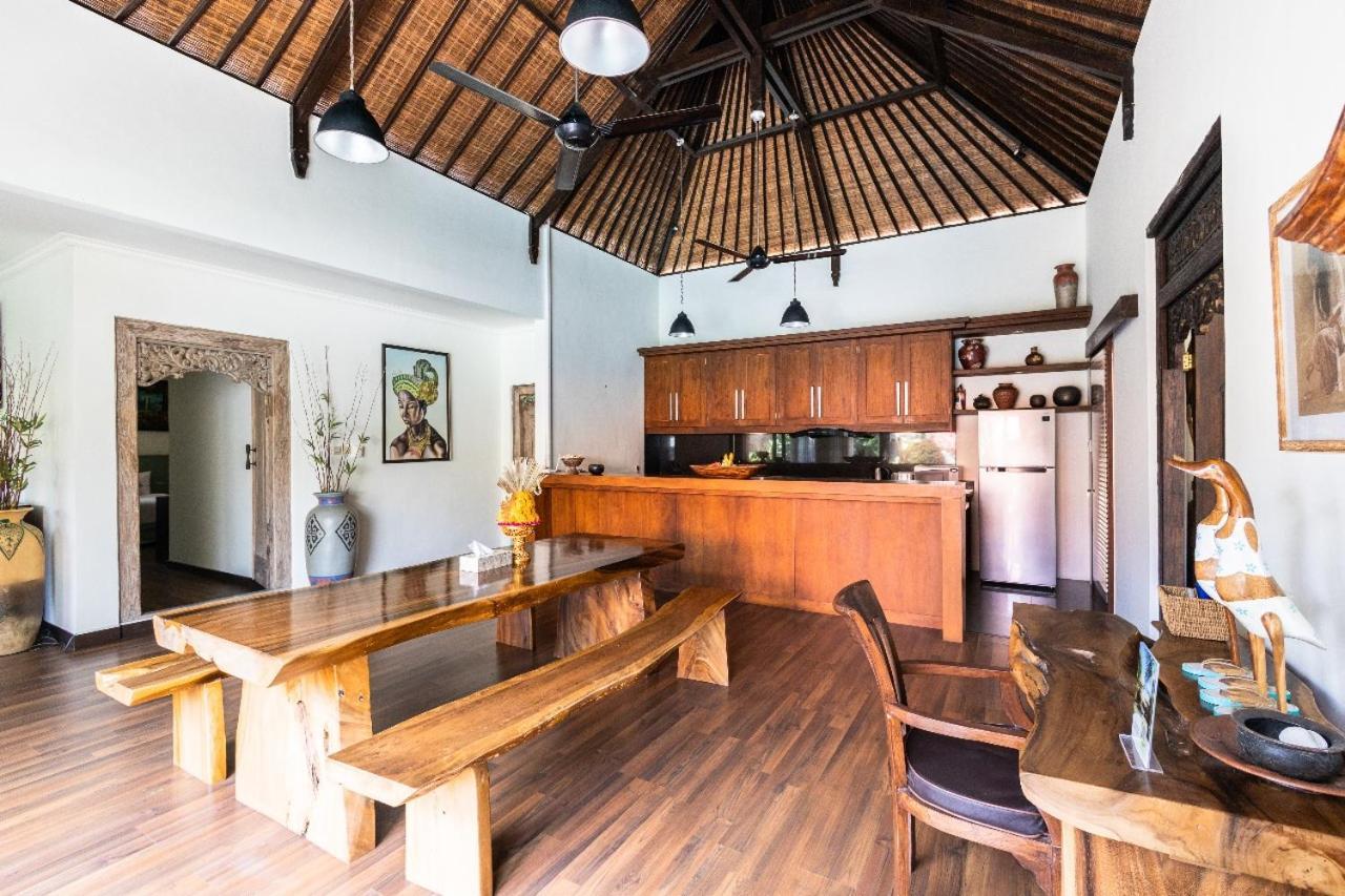 Villa Nesanur - Comfortable & Spacious Beachside Sanur Exteriér fotografie